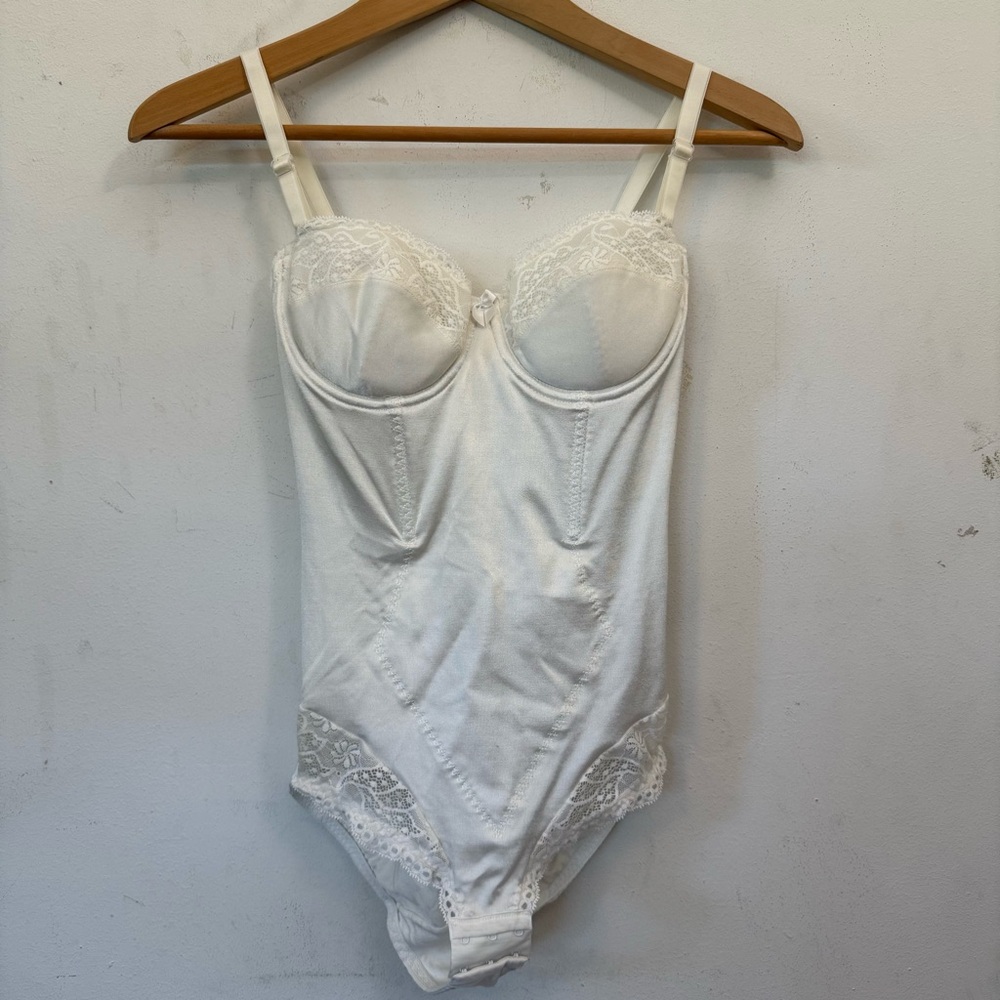 Flexees White Lace Bodysuit 34B